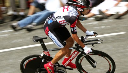 开云体育ios下载-特色篮球装备用料创新，满足年轻一代多样化需求，篮球装备党必备