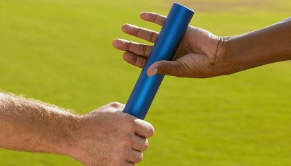 开云体育链接-冬奥最潮队伍！墨西哥全员“墨镜+球鞋”登场，墨西哥参加东京奥运会吗