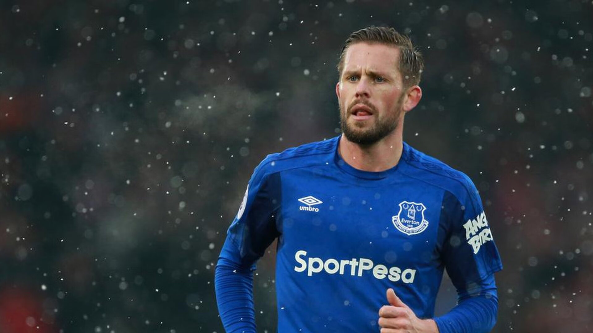 “龙队突围：爆发式逆境翻盘超出预料”，龙队照片